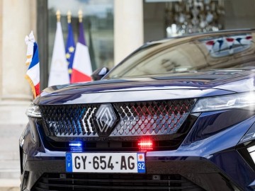 Prezydent Francji ma nowy samoch&oacute;d